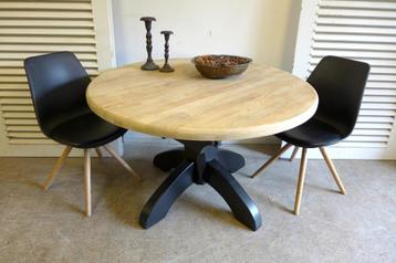 Prachtige zwarte ronde eiken uitschuifbare tafel 120- 160 cm beschikbaar voor biedingen