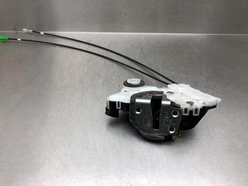 PORTIERSTANGEN LINKS VOOR Toyota Verso S (01-2010/10-2016) beschikbaar voor biedingen