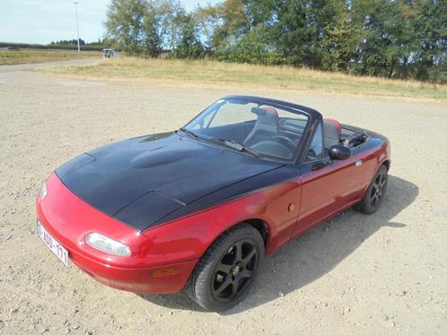 Mazda MX5 Oldtimer 1991 NA, Auto's, Mazda, Particulier, MX-5, Benzine, Euro 1, Cabriolet, 2 deurs, Handgeschakeld, Rood, Zwart