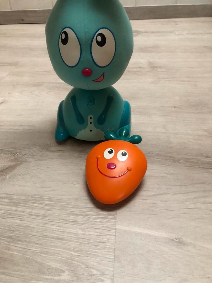 Speel verstoppertje met jojo,verstop wortel,jojo zoekt hem, Enfants & Bébés, Jouets | Jouets de bain, Comme neuf, Enlèvement ou Envoi