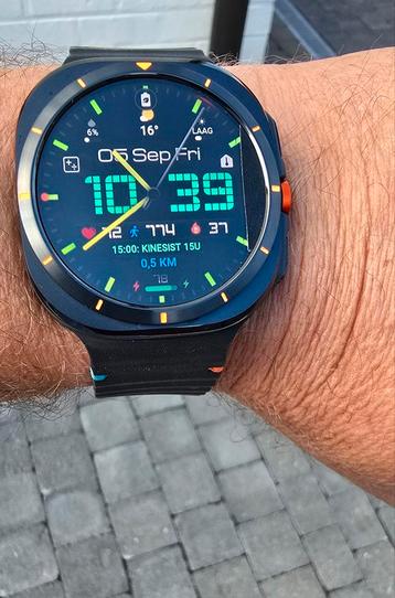 Samsung galaxy Watch Ultra beschikbaar voor biedingen