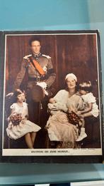 Ancien livre d'illustrations sur l'ancienne famille royale., Collections, Enlèvement ou Envoi, Utilisé