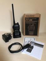 YAESU FT-65E VHF/UHF Dual Band FM Transceiver, Telecommunicatie, Ophalen of Verzenden, Zo goed als nieuw, 2 to 5 km, Portofoon of Walkie-talkie
