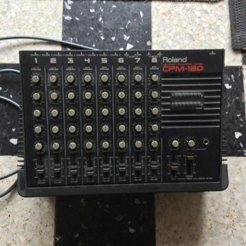 Roland CPM - 120 powered mixer beschikbaar voor biedingen