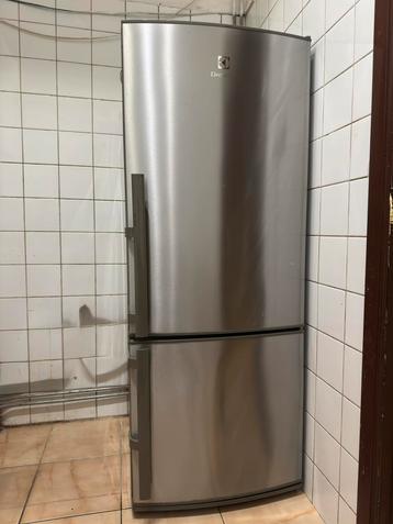 Electrolux roestvrijstalen koelkast beschikbaar voor biedingen