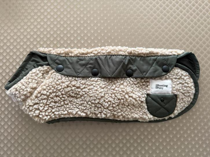 Wollen hondenjas (maat XS), Animaux & Accessoires, Vêtements pour chiens, Neuf, Manteau pour chien, Enlèvement ou Envoi