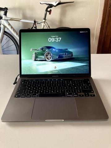 MacBook Pro M1 13" 8GB/256GB beschikbaar voor biedingen