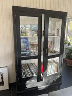 Zwarte vitrinekast, Huis en Inrichting, Kasten | Vitrinekasten, Ophalen, Gebruikt, 100 tot 150 cm, Glas