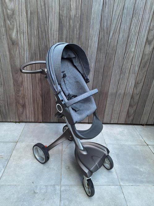 Stokke Xplory wandelwagen Grey Melange - volledige set, Kinderen en Baby's, Buggy's, Zo goed als nieuw, Regenhoes, Voetenzak, Ophalen