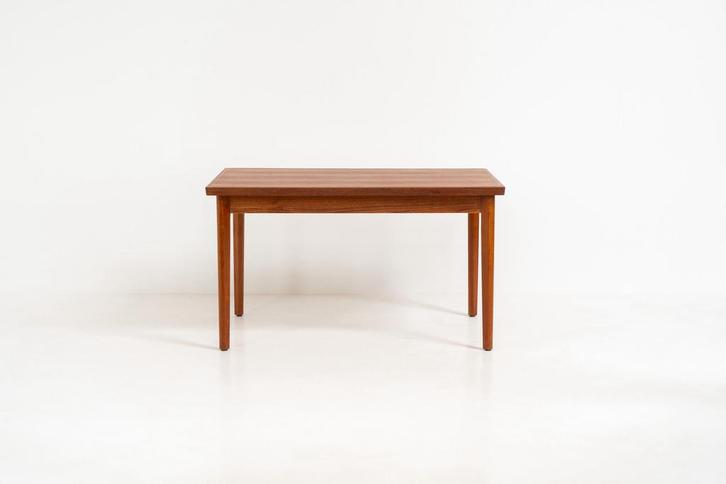 Vintage uitschuifbare eettafel van Henning Kjaernulf, Antiek en Kunst, Antiek | Meubels | Tafels, Ophalen