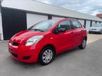 Toyota Yaris 1.0 Benzine – 2010 – 185.000 km – 1ste eigenaar, Auto's, Toyota, Bedrijf, Yaris, Stadsauto, Rood