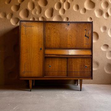 Vintage houten kast / secretaire / barkast  beschikbaar voor biedingen