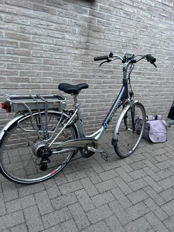 Elecktrische fiets oxford beschikbaar voor biedingen