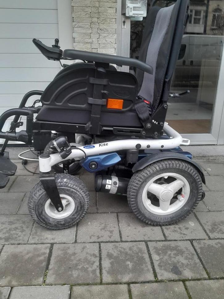 Elektrische roelstoel brommobiel Invacare Kite PMR-stoel, Diversen, Rolstoelen, Zo goed als nieuw, Elektrische rolstoel, Ophalen of Verzenden