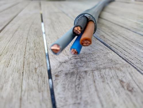 Stukje opbouw installatiekabel XVB 4 x 16mm², Doe-het-zelf en Bouw, Elektriciteit en Kabels, Nieuw, Kabel of Snoer, Ophalen of Verzenden