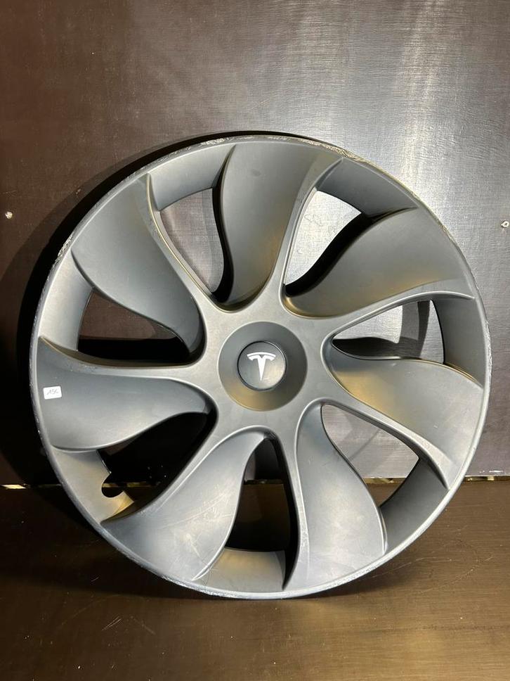 1 originele Tesla model Y 19" wieldop, Auto diversen, Wieldoppen, Zo goed als nieuw, Ophalen of Verzenden