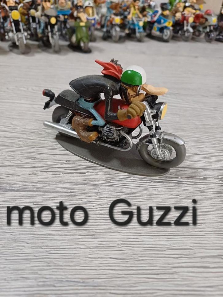 1 Guzzi-fietsen van Joe en Bar Team, Verzamelen, Stripfiguren, Beeldje of Figuurtje, Overige figuren, Ophalen of Verzenden