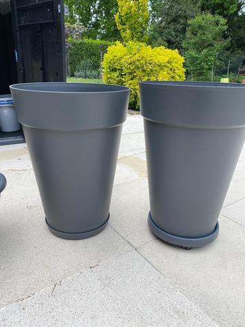 2 Pots Loft Urban rond haut – 42 cm L x 56 H– Anthracite  beschikbaar voor biedingen