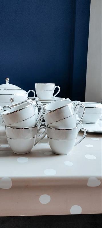 Bavaria eet- & koffieservies beschikbaar voor biedingen