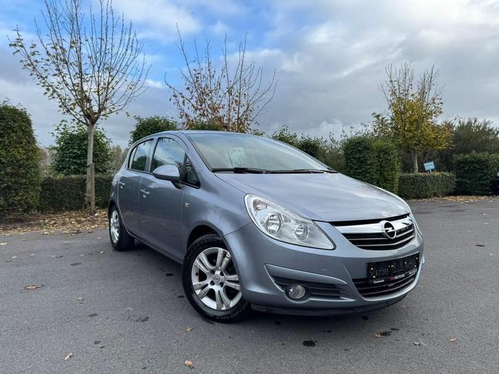 Te koop: Opel Corsa 1.2 – 2010 – Slechts 85.000 km, Auto's, Opel, Particulier, Corsa, Centrale vergrendeling, Benzine, Handgeschakeld