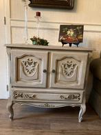 landelijk kastje, Huis en Inrichting, Kasten | Overige, Ophalen, Zo goed als nieuw