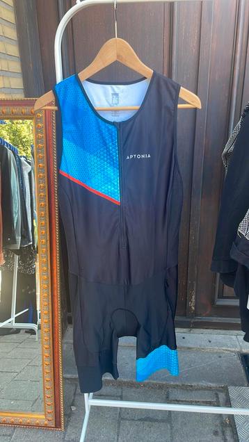 Fietsbroek beschikbaar voor biedingen