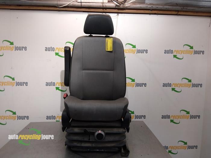 Siège gauche d'un Volkswagen Crafter, Autos : Pièces & Accessoires, Habitacle & Garnissage, Volkswagen, Utilisé, 3 mois de garantie