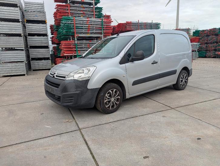 Citroën Berlingo 1.6 HDi (2016) in zeer nette staat, Auto's, Bestelwagens en Lichte vracht, Particulier, Achteruitrijcamera, Airconditioning