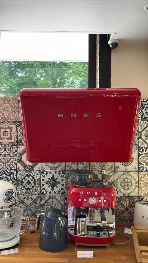 SMEG KFAB75 RD motorkap, Elektronische apparatuur, Afzuigkappen, Zo goed als nieuw, Vrijstaand, Wandschouwkap, 600 tot 800 m³ per uur