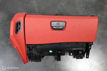 Handschoenkastje rood BMW Z4 E89 (2009-2016)