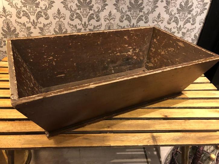 Brocante Franse Voederbak in oud bruin., Antiek en Kunst, Curiosa en Brocante, Ophalen of Verzenden