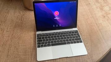 MacBook 8gb Ram 256gb beschikbaar voor biedingen
