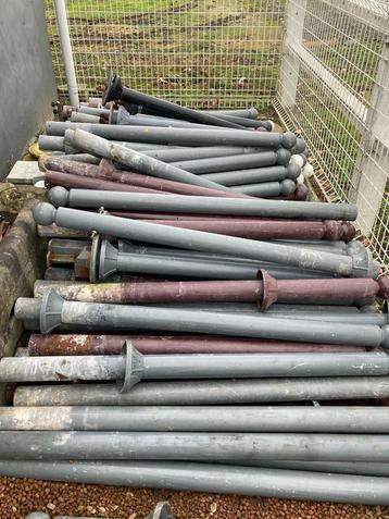 47 stuks zware afsluitingspalen tuinpalen in metaal onversli