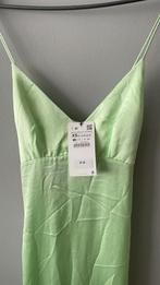 Nieuwe elegante groene lange jurk XS, Zara, Nieuw, Ophalen of Verzenden, Maat 34 (XS) of kleiner