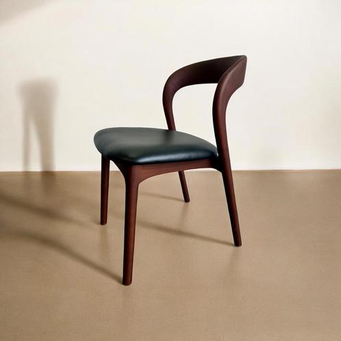 Houten eetkamerstoel met lederen zit (meerdere stuks), Antiek en Kunst, Antiek | Meubels | Stoelen en Sofa's, Ophalen