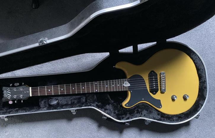 Guitare électrique gaucher London's Burning, Musique & Instruments, Instruments à corde | Guitares | Électriques, Comme neuf, Solid body