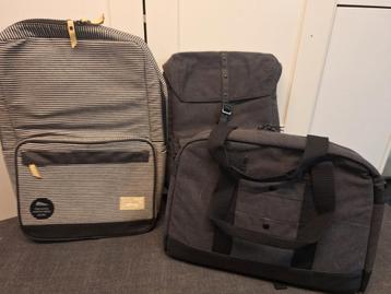 Rugzakken en draagtas voor portable beschikbaar voor biedingen