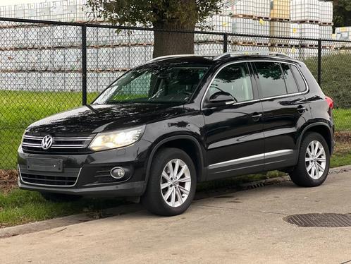 volkswagen tiguan 1.4 benzine 219000km, Auto's, Volkswagen, Bedrijf, Te koop, Tiguan, ABS, Airbags, Airconditioning, Bluetooth