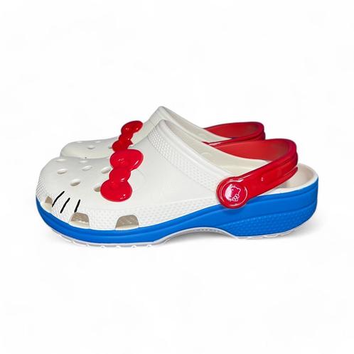 Crocs Classic Clog Hello Kitty I Am (Kids) - 38.5, Kleding | Dames, Schoenen, Nieuw, Slippers, Wit, Verzenden