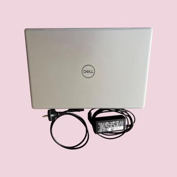 Dell Inspiron 7580 Laptop & Originele Lader beschikbaar voor biedingen