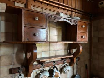 Armoire murale vintage TB état.  beschikbaar voor biedingen