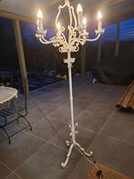 Lampadaire en fer forgé, artisanal et décoratif, Maison & Meubles, Comme neuf, 150 à 200 cm, Enlèvement, Baroque