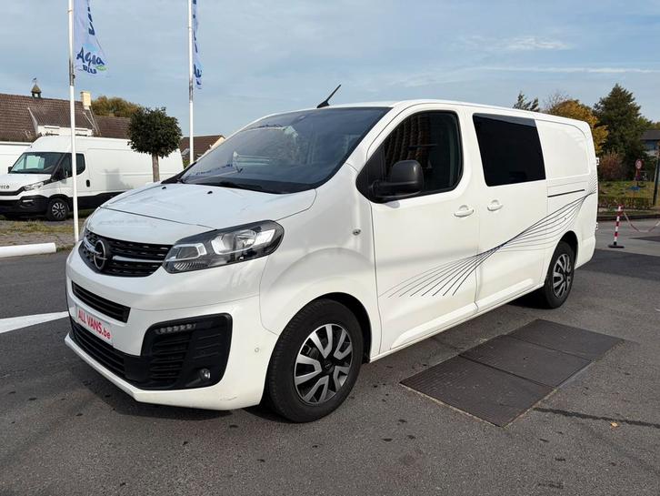 Opel Vivaro dubbele cabine*2.0DCI*AUTOMAAT*180PK*1e eigenaar, Auto's, Bestelwagens en Lichte vracht, Bedrijf, Te koop, Achteruitrijcamera