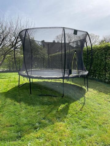 Black edition trampoline 