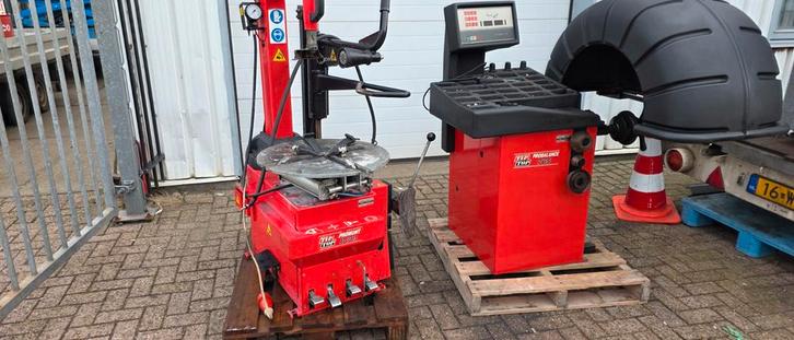 Bandendemonteer en Balanceer  in set BUTLER, Auto-onderdelen, Motor en Toebehoren, Ophalen