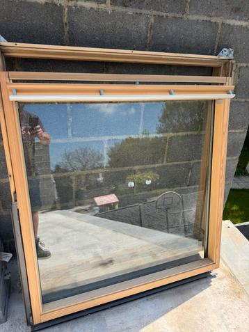 Velux 114 118, Ophalen, Zo goed als nieuw