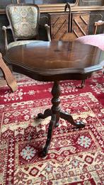 Dit is een antieke guéridon tafel, Antiek en Kunst, Ophalen