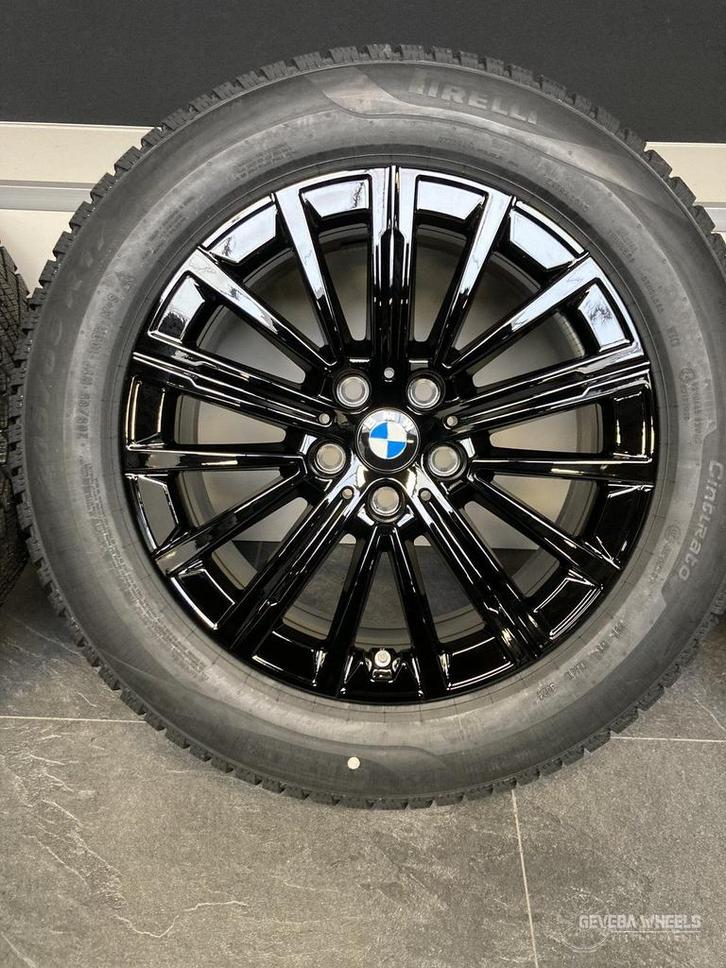 17” originele BMW X1 iX1 U11 / X2 U10 velgen + winterbanden, Auto-onderdelen, Banden en Velgen, Banden en Velgen, Winterbanden