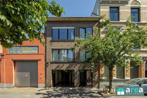 Huis te koop in Borgerhout, 5 slpks, Immo, Huizen en Appartementen te koop, Vrijstaande woning
