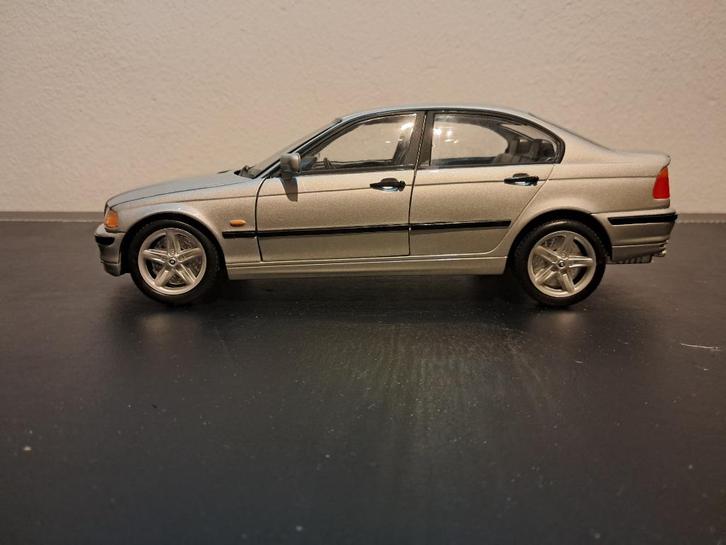 BMW E46 328i 1:18 Welly, Hobby en Vrije tijd, Modelauto's | 1:18, Nieuw, Auto, Welly, Ophalen of Verzenden